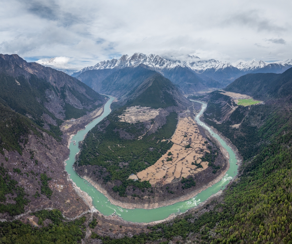 Какой каньон - самый глубокий на Земле?
